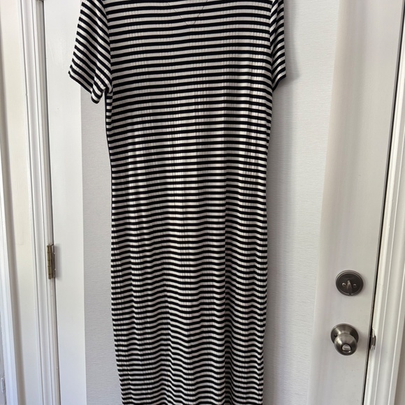 Tommy Hilfiger Dress - Picture 3 of 7